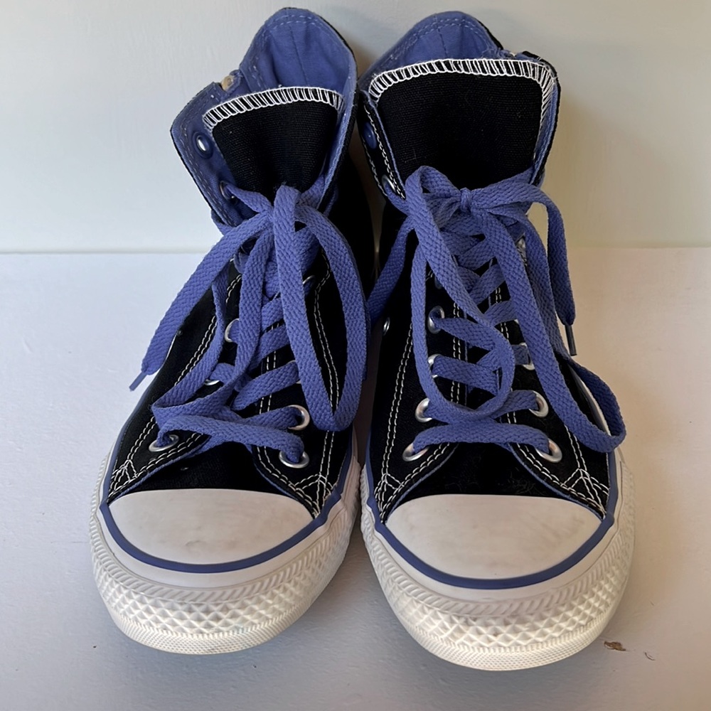 Converse All Star Chuck Taylor high top side zipper. Men size 8, Women size 10.
